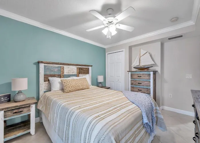 1st Floor Beauty Right By The * Clearwater Beach
